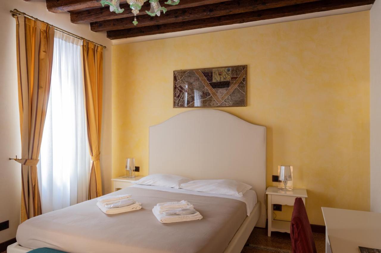 Ve-Nice Suite San Marco C4439 Венеция Екстериор снимка