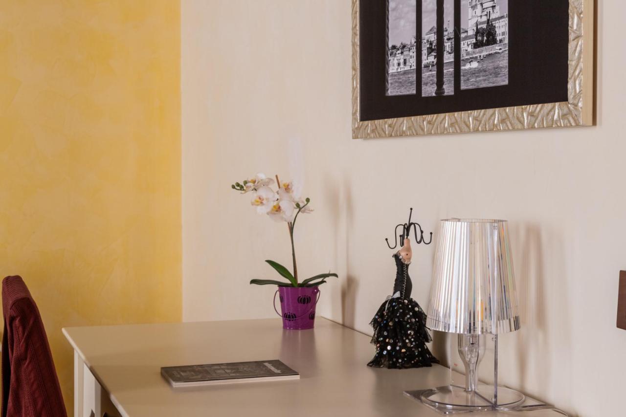 Ve-Nice Suite San Marco C4439 Венеция Екстериор снимка