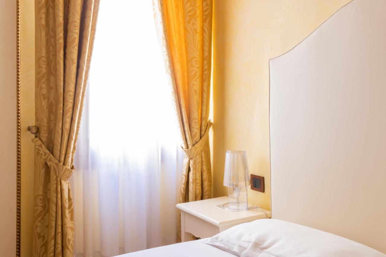Ve-Nice Suite San Marco C4439 Венеция Екстериор снимка