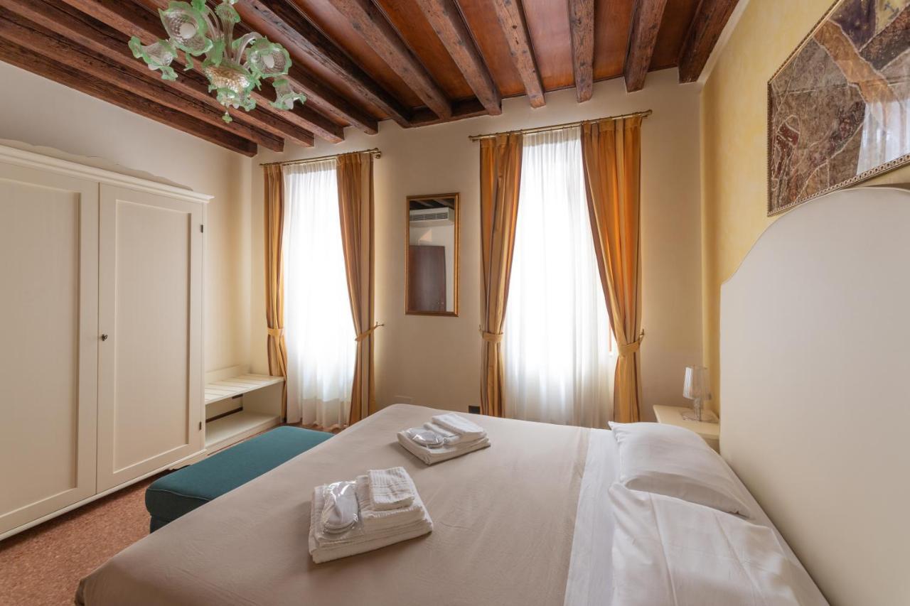 Ve-Nice Suite San Marco C4439 Венеция Екстериор снимка