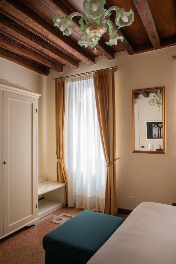 Ve-Nice Suite San Marco C4439 Венеция Екстериор снимка
