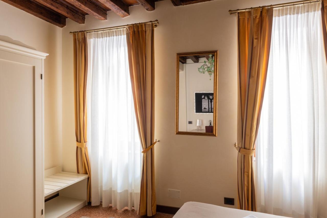 Ve-Nice Suite San Marco C4439 Венеция Екстериор снимка