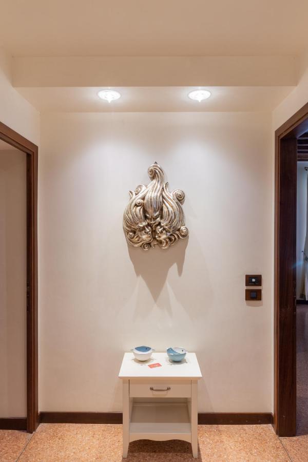 Ve-Nice Suite San Marco C4439 Венеция Екстериор снимка