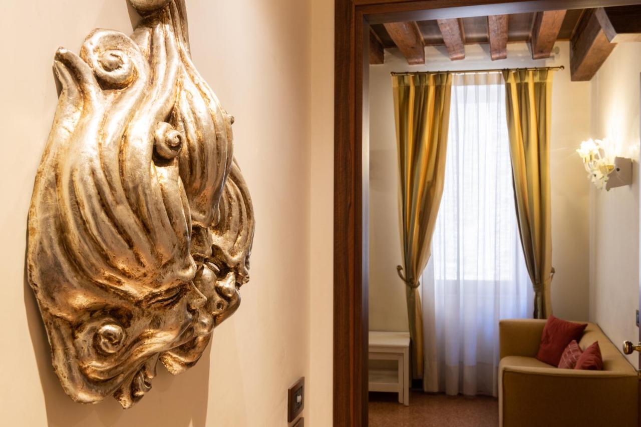 Ve-Nice Suite San Marco C4439 Венеция Екстериор снимка