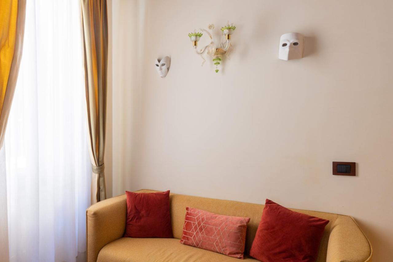 Ve-Nice Suite San Marco C4439 Венеция Екстериор снимка